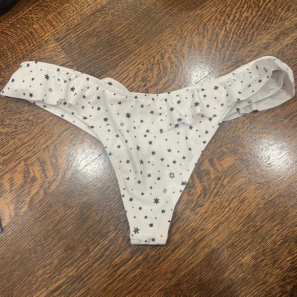 Playful Promises White Bikini Bottom with star pattern size US 8 - Picture 2 of 5